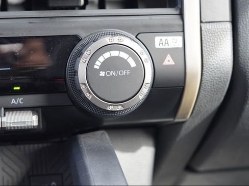 Certified 2024 Toyota Tacoma SR image 25