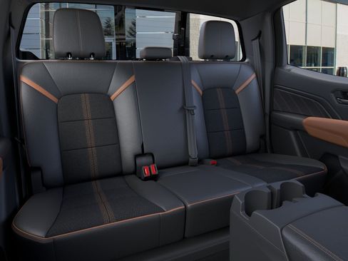 New 2026 GMC Canyon AT4 AWD/4WD image 17