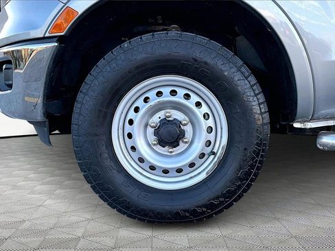 Certified 2020 Ford Ranger XL w/ Equipment Group 101A Mid image 9