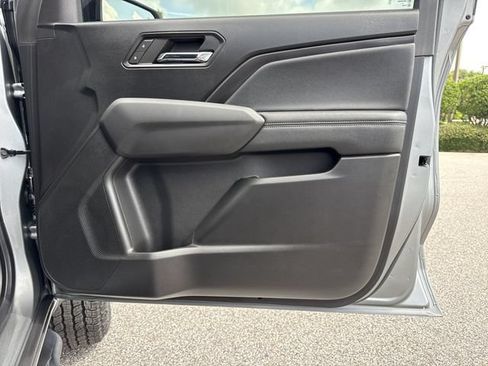Used 2024 GMC Canyon Elevation w/ Convenience Package AWD/4WD image 29
