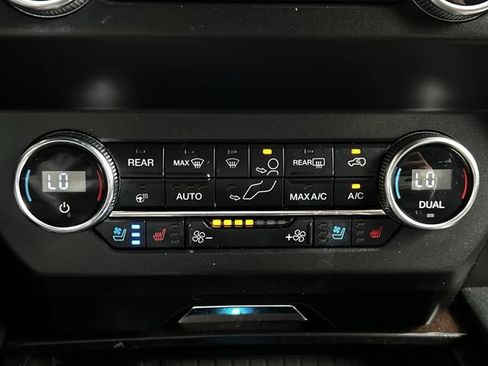 Used 2020 Ford Expedition King Ranch AWD/4WD image 22
