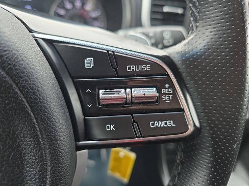 Used 2022 Kia Sportage Nightfall Edition image 18