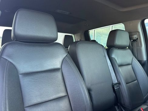 Used 2024 GMC Sierra 1500 SLT AWD/4WD image 16