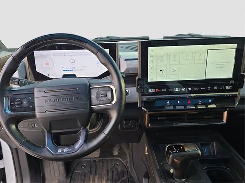 Used 2024 GMC Hummer EV 3X image 13