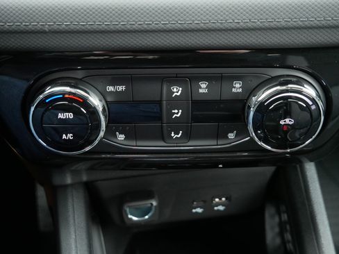 New 2026 Chevrolet TrailBlazer LT w/ Convenience Package AWD/4WD image 8