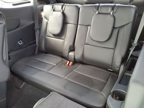 Used 2023 Ford Explorer XLT w/ Equipment Group 202A AWD/4WD image 11