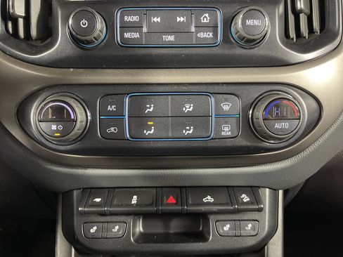 Used 2018 Chevrolet Colorado Z71 image 24