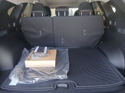 New 2026 Hyundai Tucson Limited AWD/4WD image 16