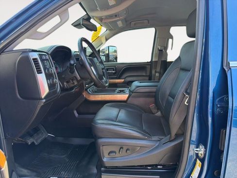 Used 2017 Chevrolet Silverado 2500 LTZ w/ Duramax Plus Package AWD/4WD image 9