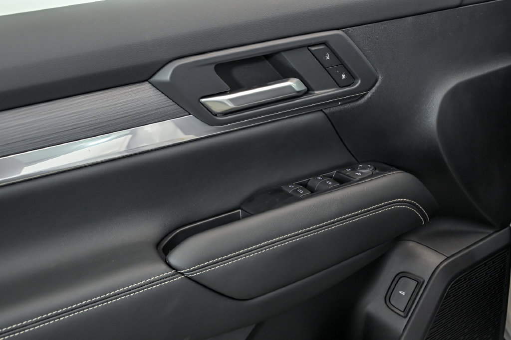 New 2027 GMC Terrain Elevation w/ Elevation Premium Package AWD/4WD image 5