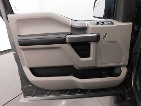 Used 2015 Ford F150 XLT w/ Equipment Group 302A Luxury image 13