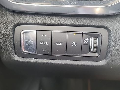 Certified 2025 GMC Acadia AT4 w/ Super Cruise Package image 11