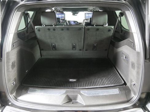 Used 2023 Cadillac Escalade ESV Premium Luxury Platinum w/ LPO, Floor Liner Package AWD/4WD image 18