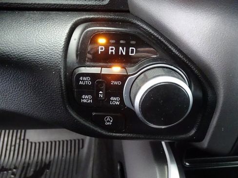 Used 2021 RAM 1500 Big Horn image 11