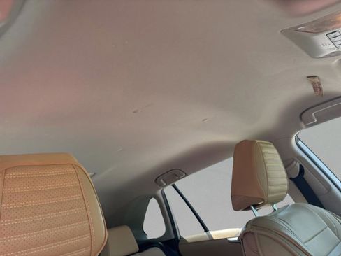 Used 2019 Toyota RAV4 LE FWD image 31