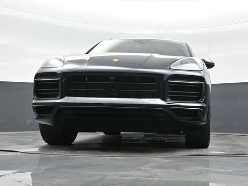 Certified 2023 Porsche Cayenne GTS AWD/4WD image 33