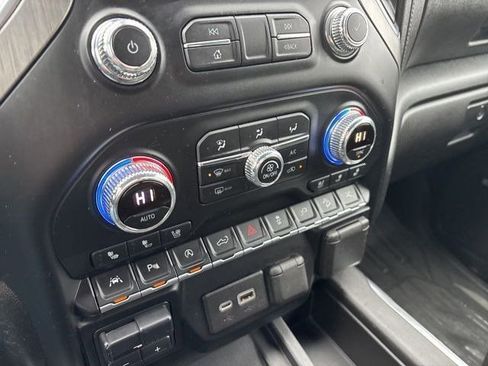 Used 2020 GMC Sierra 1500 Denali w/ Denali Ultimate Package image 26