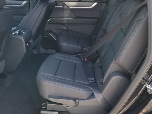 New 2026 GMC Acadia Elevation w/ Black Edition AWD/4WD image 7