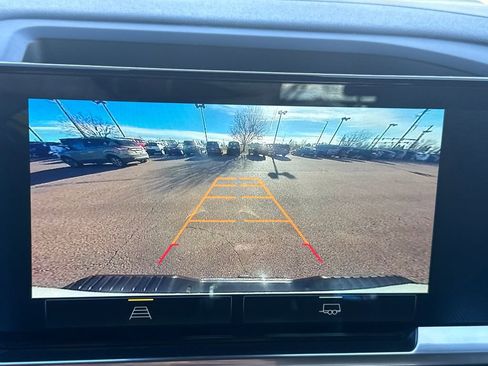 Used 2024 Chevrolet Silverado 2500 LT image 21