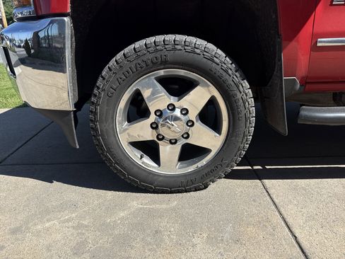 Used 2016 Chevrolet Silverado 2500 LTZ w/ Duramax Plus Package AWD/4WD image 10