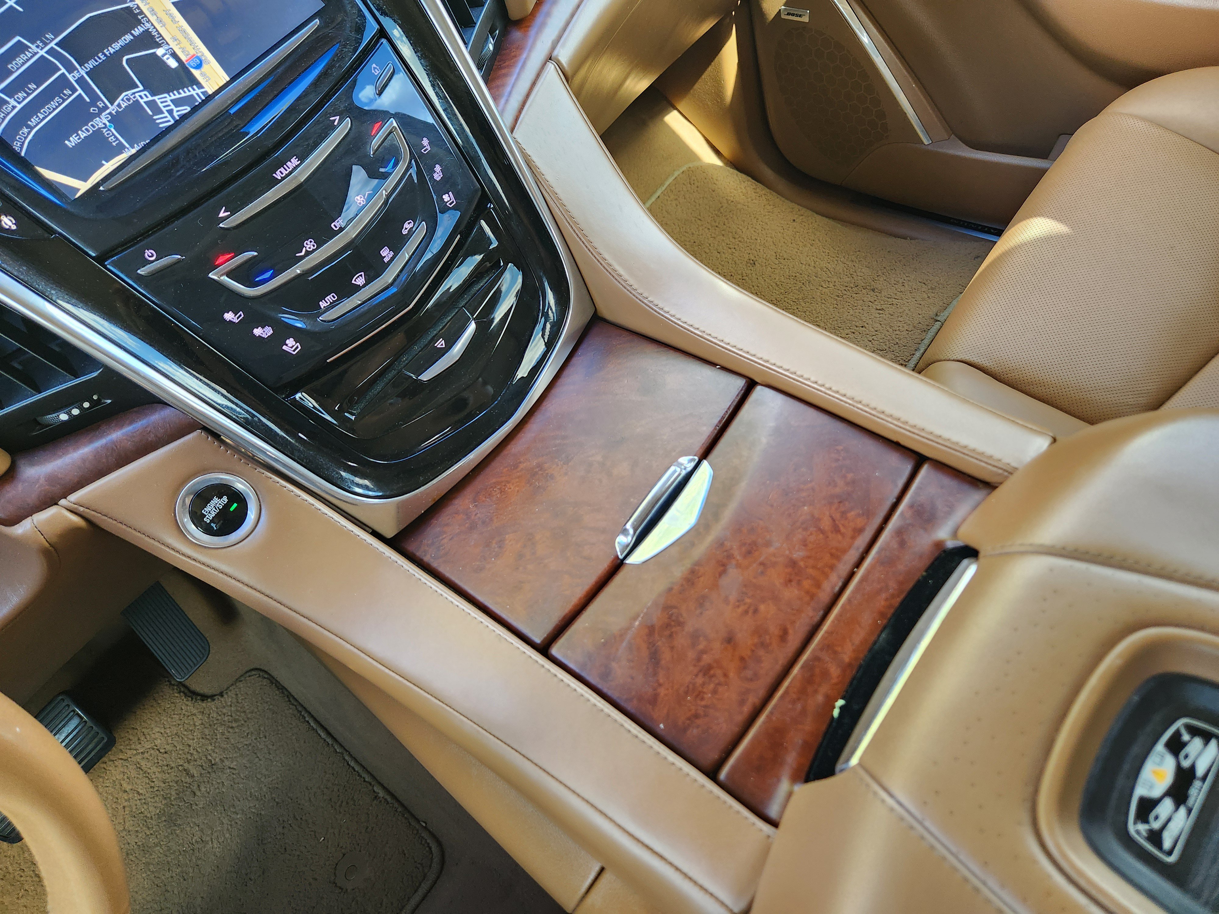 Used 2015 Cadillac Escalade ESV Platinum AWD/4WD image 15