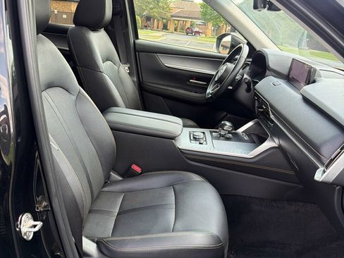 Used 2024 MAZDA CX-90 3.3 Turbo w/ Premium Package AWD/4WD image 13