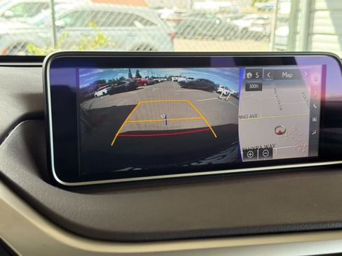 Used 2019 Lexus RX 350L FWD image 23