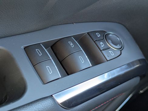 New 2026 Chevrolet Traverse RS w/ LPO, Floor Liner Package AWD/4WD image 16