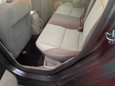 Used 2013 Ford Focus SE FWD image 15