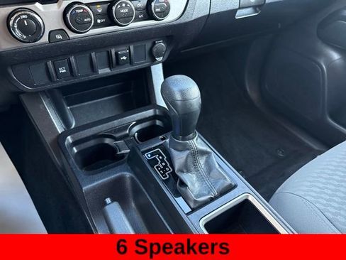 Used 2022 Toyota Tacoma SR image 18