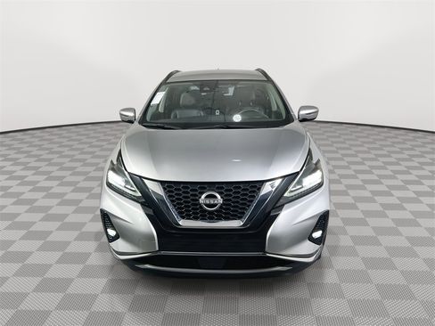 Used 2023 Nissan Murano SV image 3