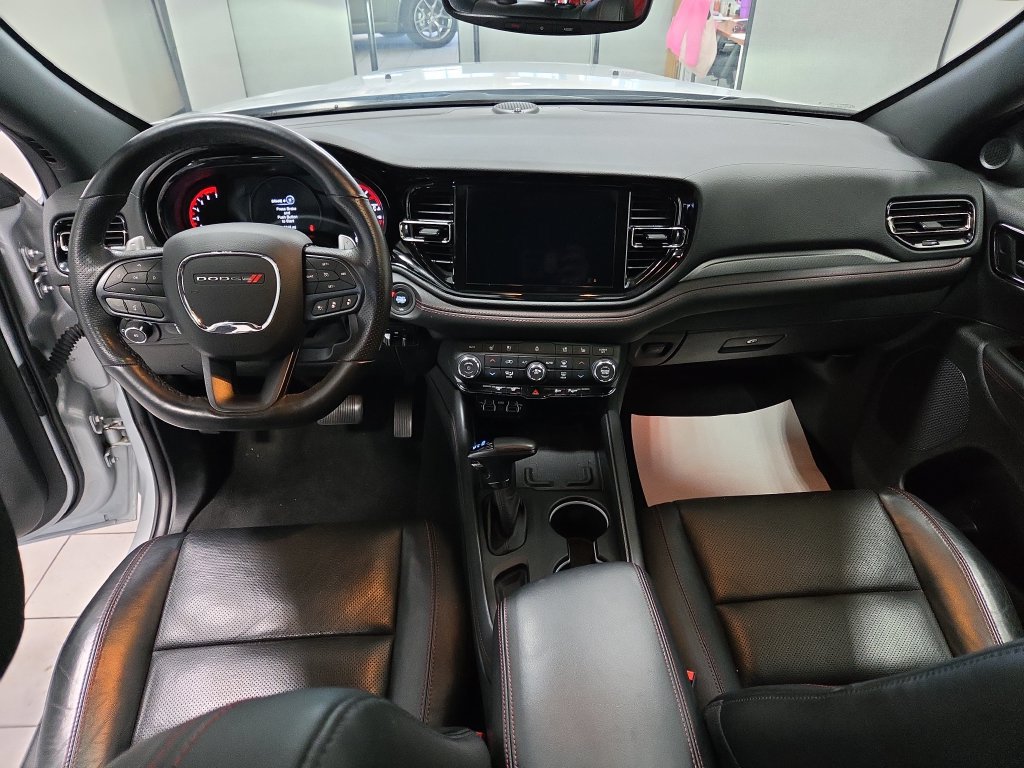 Used 2023 Dodge Durango R/T RWD image 5