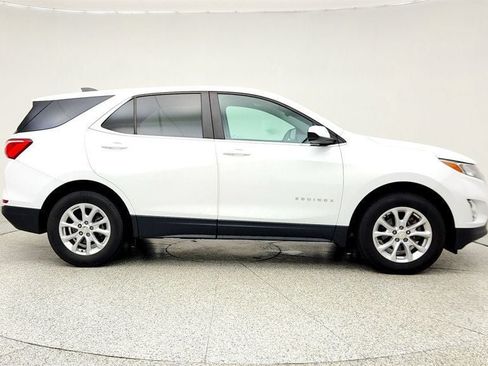 Used 2021 Chevrolet Equinox LT AWD/4WD image 4