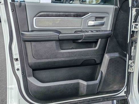 Used 2022 RAM 2500 Big Horn image 19