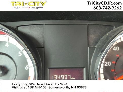 Used 2014 Dodge Grand Caravan SXT image 23