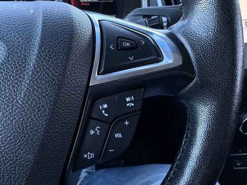 Used 2019 Ford Edge SEL w/ Equipment Group 201A AWD/4WD image 27