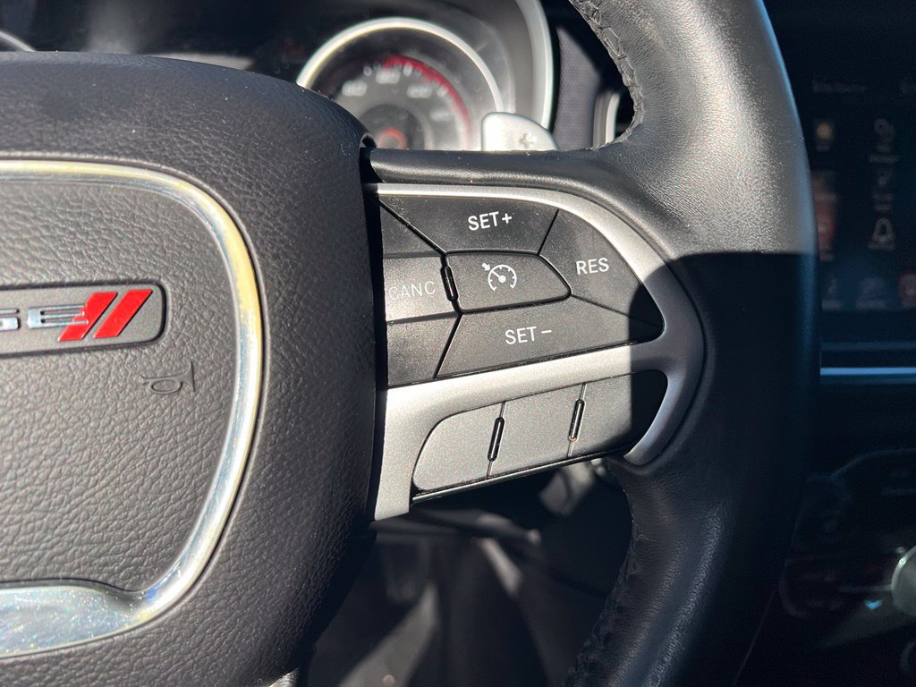 Used 2016 Dodge Charger R/T RWD image 37