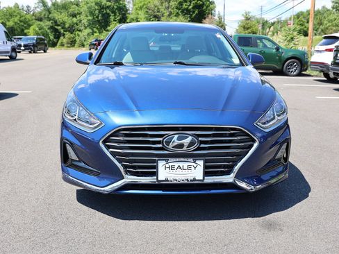 Used 2019 Hyundai Sonata SE FWD image 2