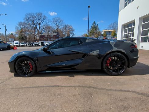 New 2024 Chevrolet Corvette Z06 w/ Stealth Interior Trim Package RWD image 5