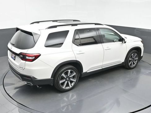 Certified 2023 Honda Pilot Elite image 34