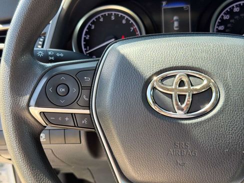 Used 2021 Toyota Camry LE FWD image 20