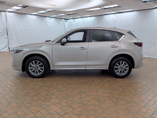Used 2025 MAZDA CX-5 AWD 2.5 S w/ Select Package image 4
