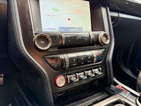 Used 2020 Ford Mustang Shelby GT350 w/ Technology Package image 29