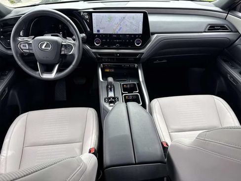 Used 2025 Lexus TX 350 AWD w/ Technology Package image 18