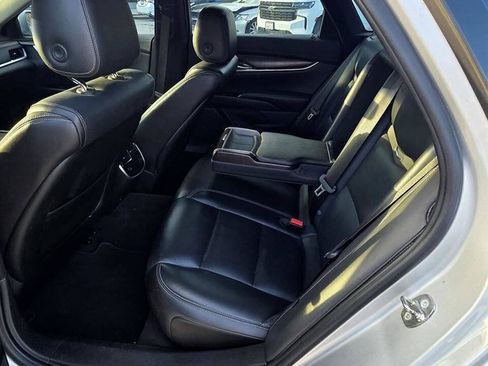 Used 2018 Cadillac XTS Luxury FWD image 13