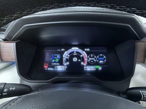 Used 2023 Toyota Tundra Capstone AWD/4WD image 7