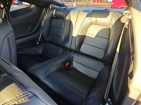 Used 2025 Ford Mustang GT Premium image 15