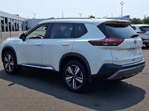 Used 2022 Nissan Rogue SL w/ SL Premium Package AWD/4WD image 4