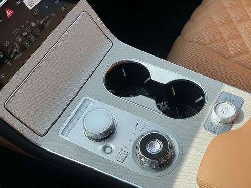 New 2026 Genesis GV80 3.5T Prestige AWD/4WD image 18