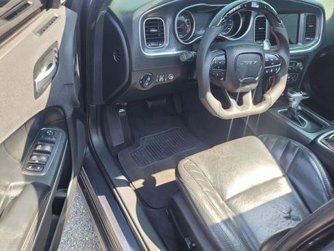 Used 2017 Dodge Charger SRT w/ Harman/Kardon Audio Group image 22